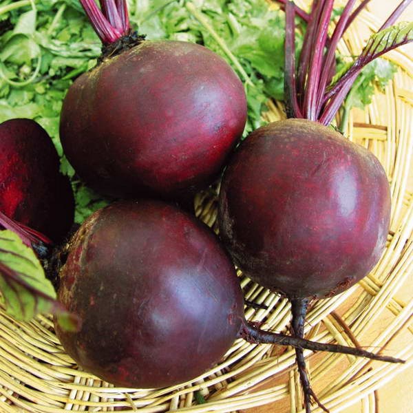 How to cook beets for salad