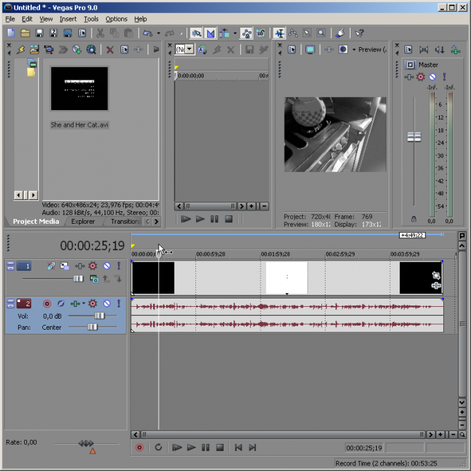 As in Sony Vegas to split the video