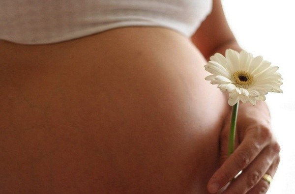 Как нужно вести себя при беременности с мужем