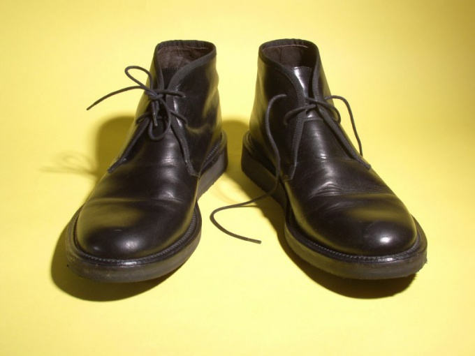 Как начистить обувь до блеска