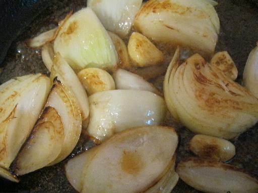 Как аппетитней каждого приготовить курочку с картошкой в духовке