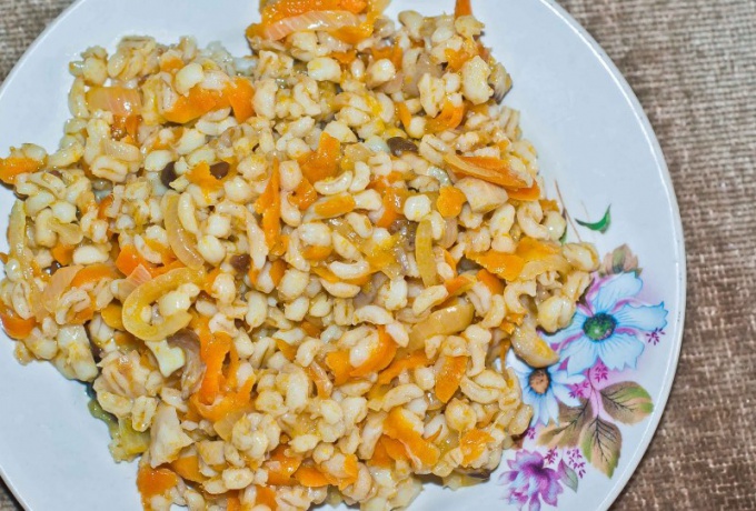 Vegetable risotto with mushrooms is ready