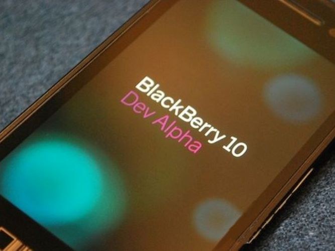 Почему откладывается выпуск Blackberry 10