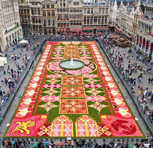 Что такое "Брюссельский цветочный ковер"