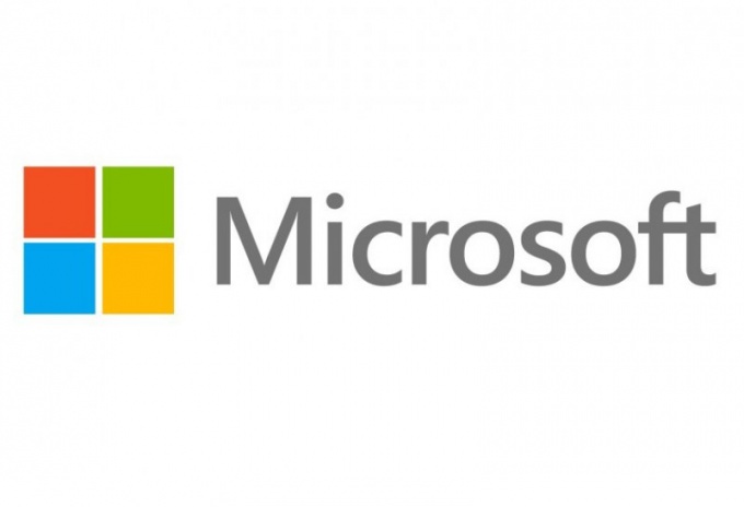 Почему впервые за 25 лет Microsoft изменила свой логотип