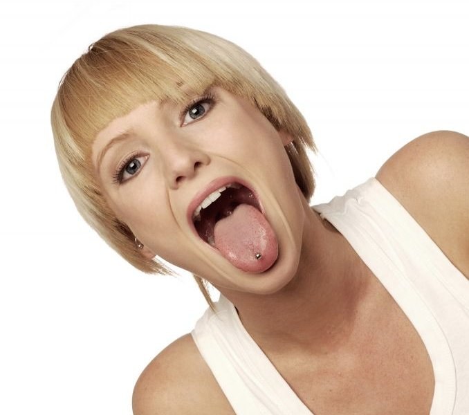 What causes yellow tongue coating