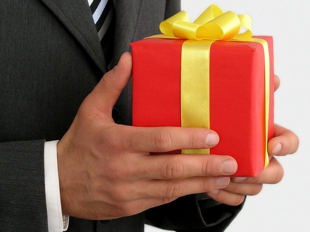 Деловые подарки: что подарить партнерам и клиентам
