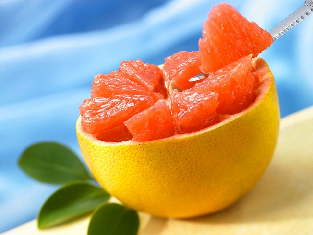 Полезные и лечебные свойства грейпфрута