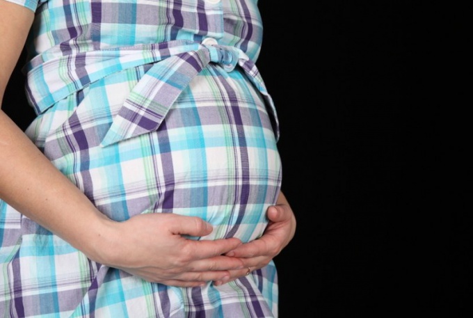 Как гинеколог определяет беременность