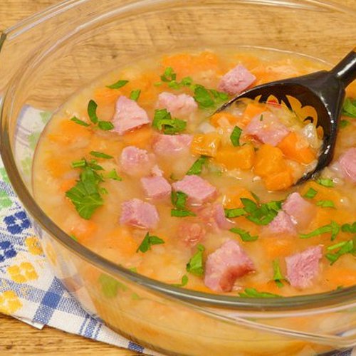 Как сварить гороховый суп с копчеными колбасками
