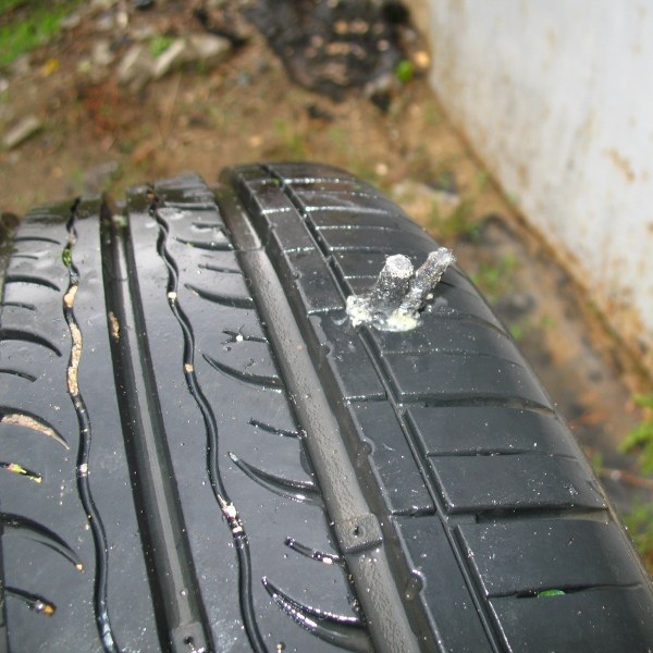 Just how to seal a tubeless tyre