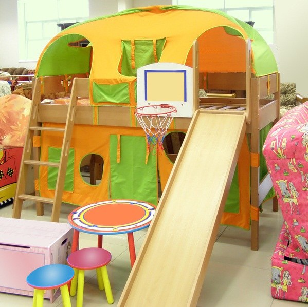 Мебель для детской комнаты: особенности выбора, требования
