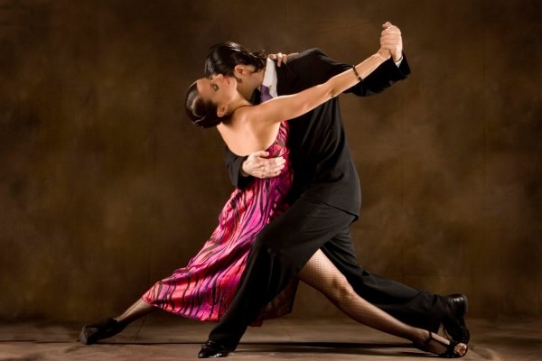 Как танцуют танго