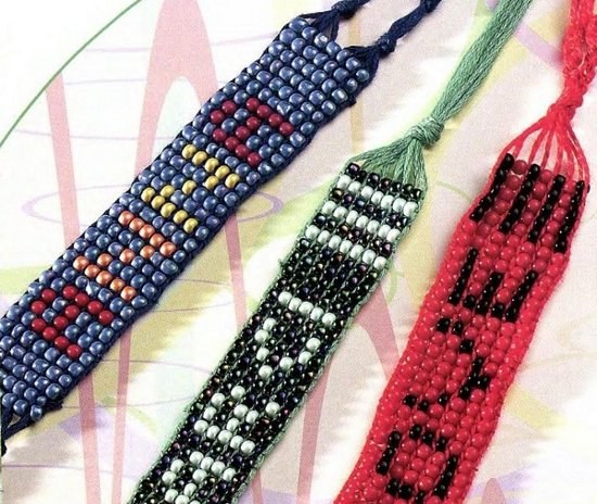 How to weave a bracelet with the name