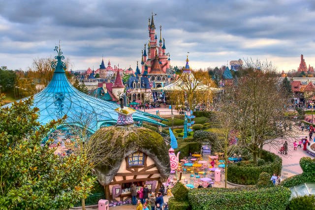 Disneyland (Paris)