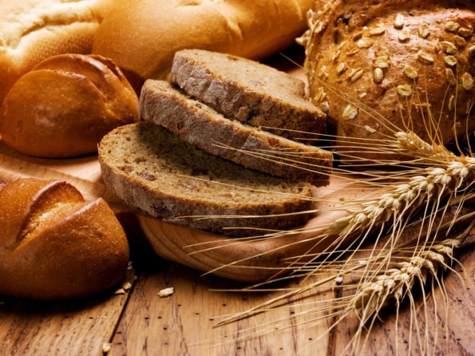 Почему хлеб назвали хлебом