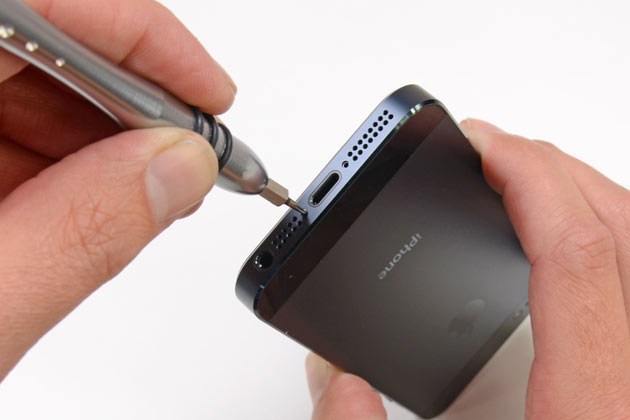 How to open iPhone cover
