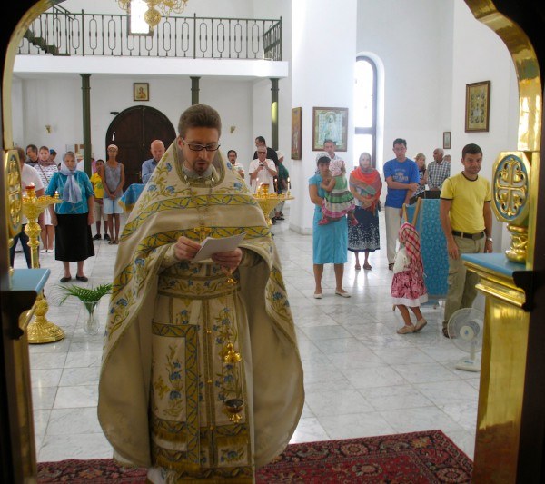 Как подавать записки в церкви