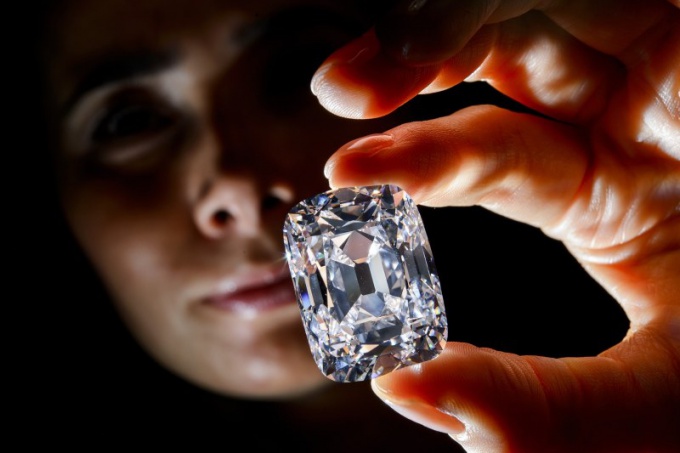 How much is 1 carat diamond