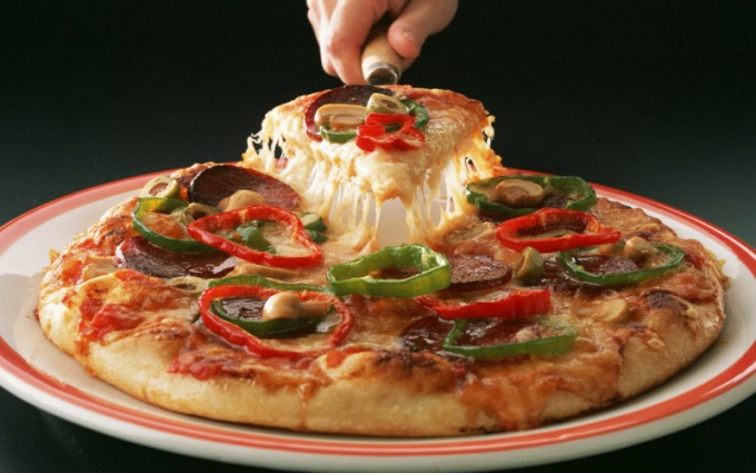 Пицца: вкусно и быстро