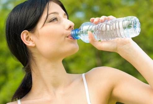Диета для плоского живота - пейте много воды