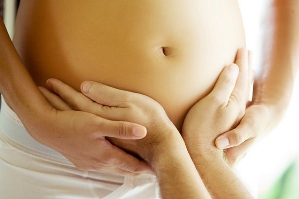 What determines belly size during pregnancy?
