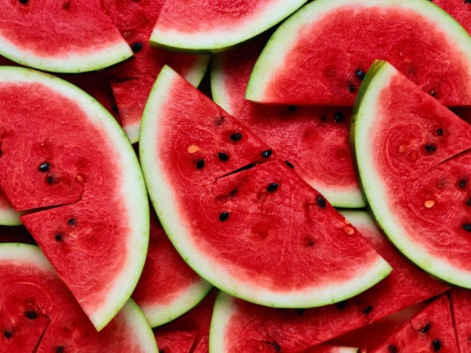 Can I eat watermelon seeds