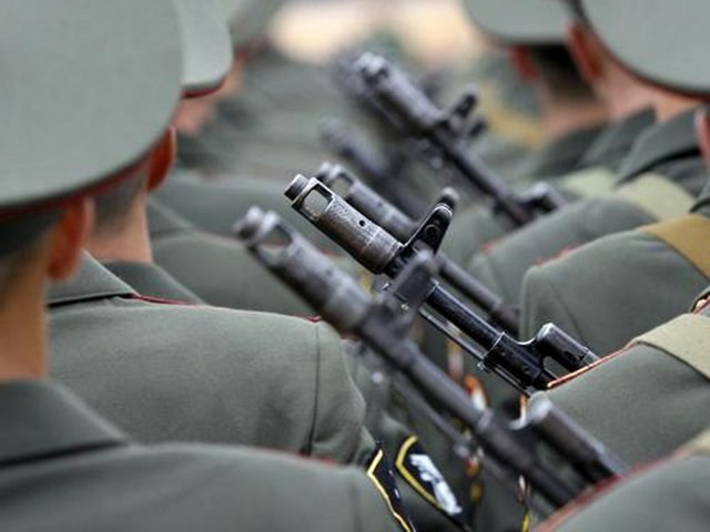 Сколько служат в армии Беларуси