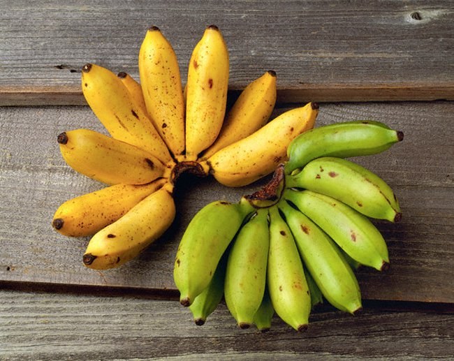 Банан - это фрукт или ягода?