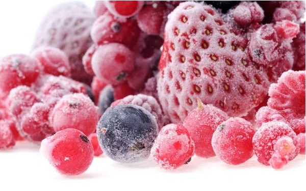 В какие блюда можно добавлять замороженные ягоды