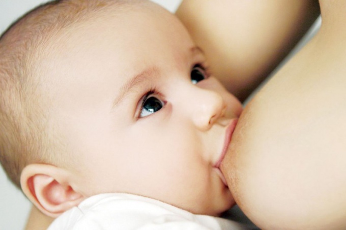 Benefits and harms of breast feeding a child up to 4 years