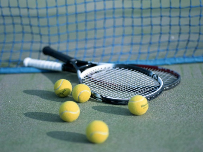 Как выбрать профессиональную ракетку для большого тенниса