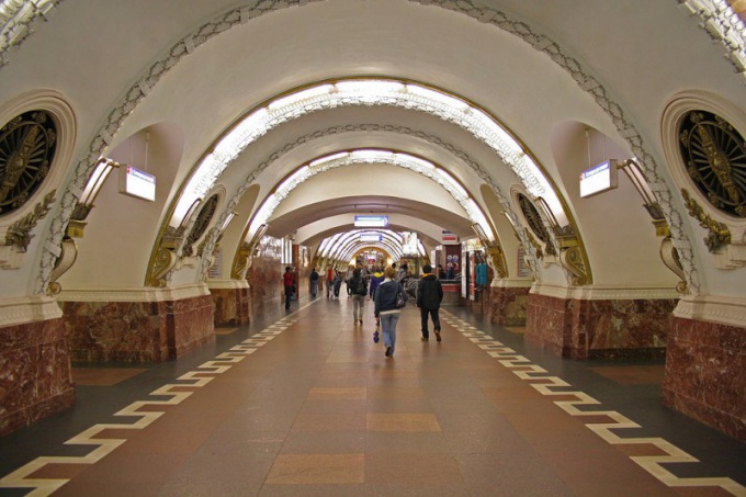 Какая станция метро в Санкт-Петербурге самая глубокая