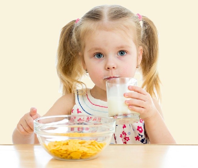 The useful benefits of goat milk for kids