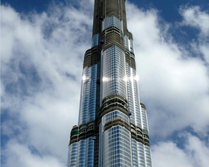 Где находятся самые высокие в мире башни