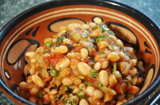 How to cook lobio Georgian bean