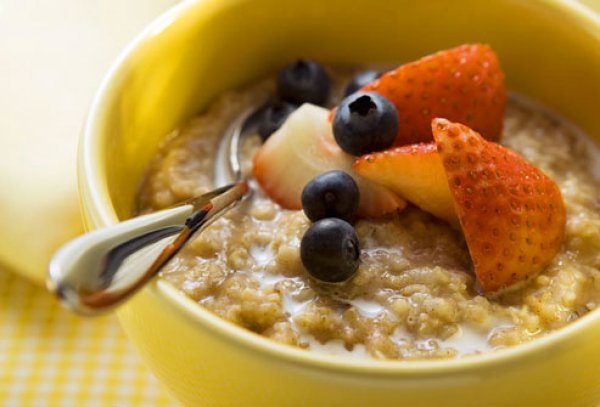 How to cook oatmeal with fruit