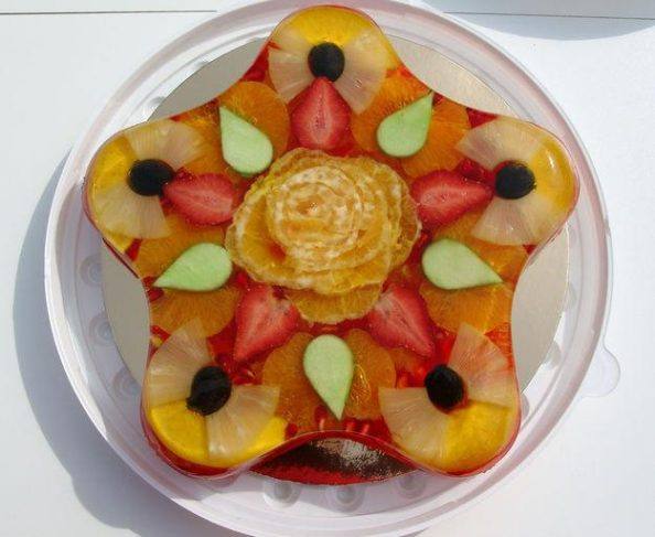Желейный торт с фруктами: рецепт
