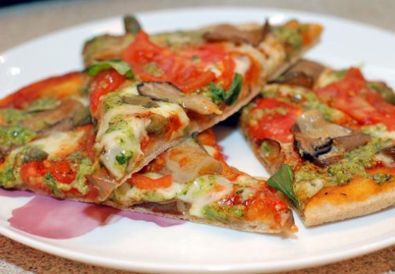 Простой рецепт пиццы с грибами