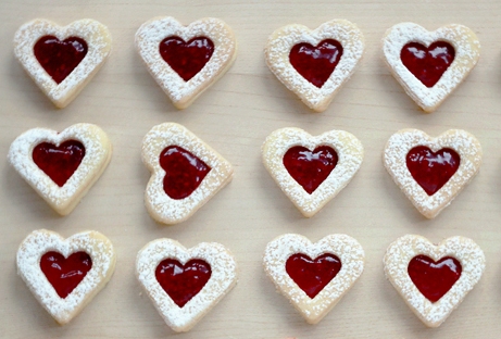 Как приготовить печенье в виде сердечек