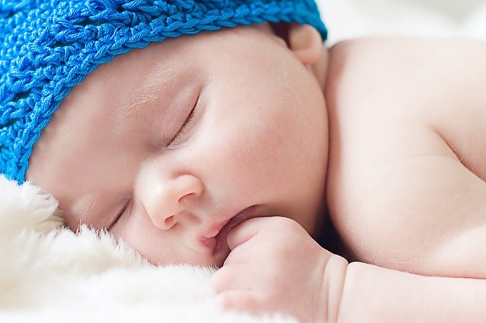 Как спят новорожденные