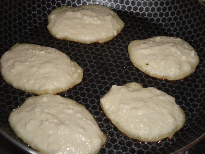 Laid out the dough on the pan