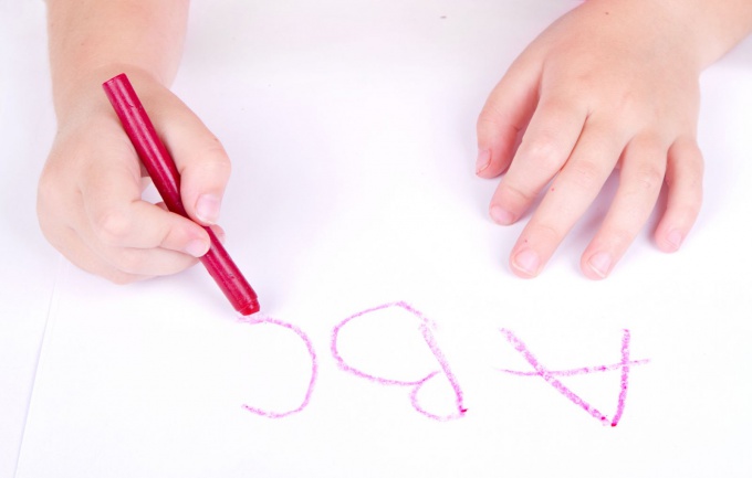 Как подготовить руку ребенка к письму