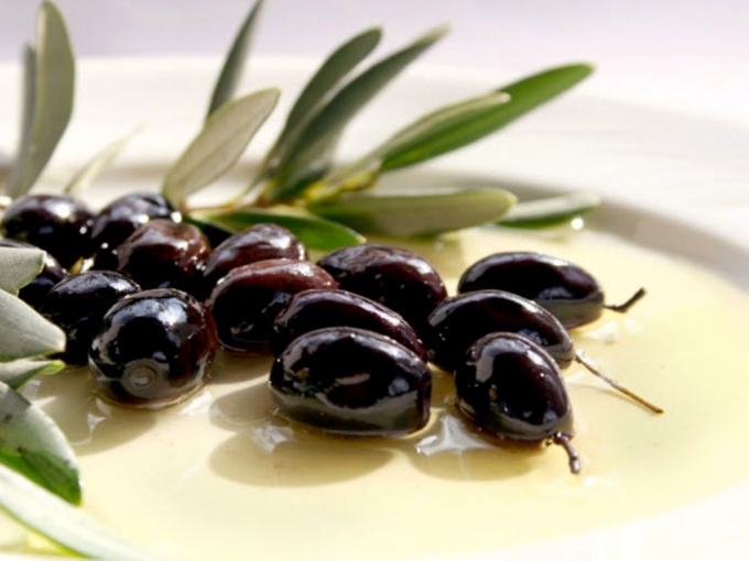 Чем полезны оливки и оливковое масло