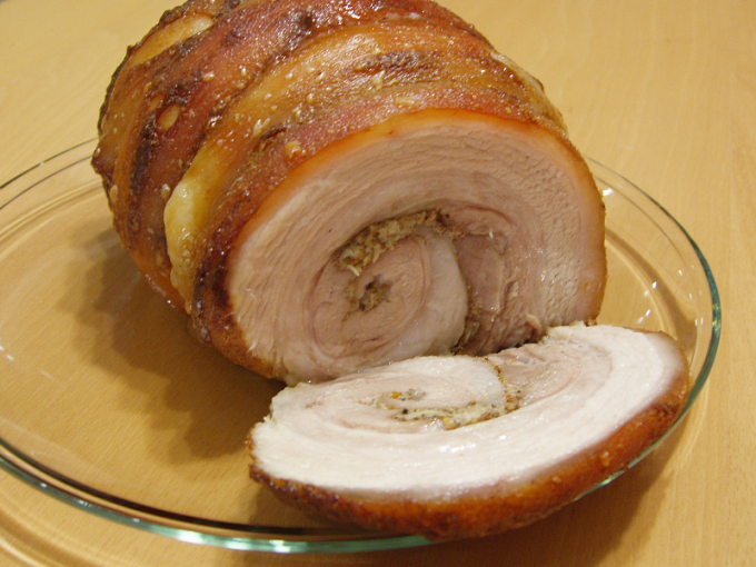 How to cook a roulade of pork peritoneum