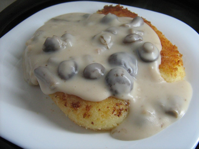 Recipe gravy with mushrooms