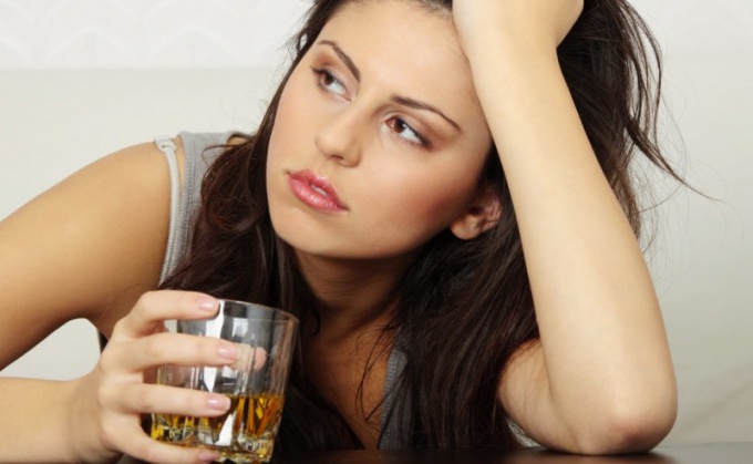 Почему от алкоголя краснеют