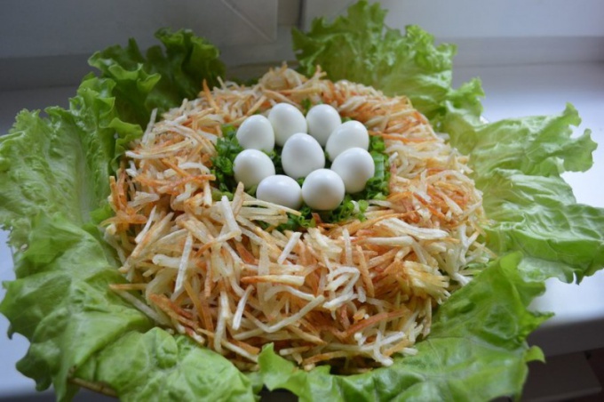 Салат «Перепелиное гнездо»