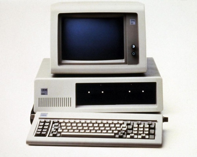 Первый персональный компьютер