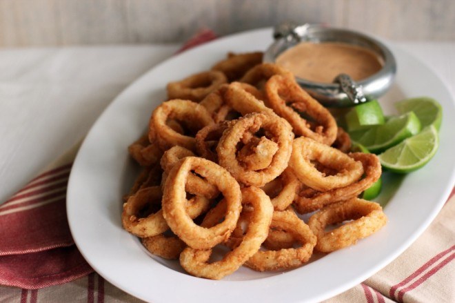 How delicious to cook squid rings 